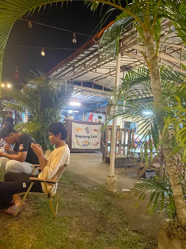 Begadang Cafe - 12 Kedai Makan Malam Parit Raja | Alamat, Harga & Hidangan Istimewa Begadang Cafe