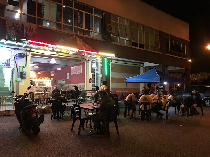 Misha Tomyam - 14 Kedai Makan Malam Ayer Hitam | Alamat, Harga & Hidangan Istimewa Misha Tomyam