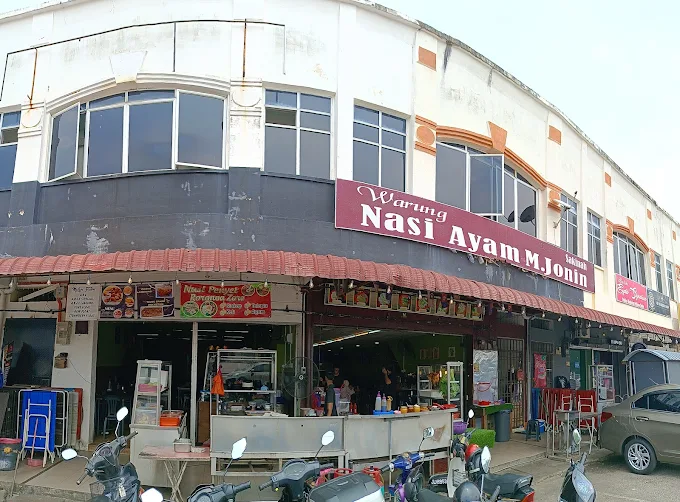 Nasi Ayam M.Jonin - 14 Kedai Makan Malam Ayer Hitam | Alamat, Harga & Hidangan Istimewa Nasi Ayam M.Jonin