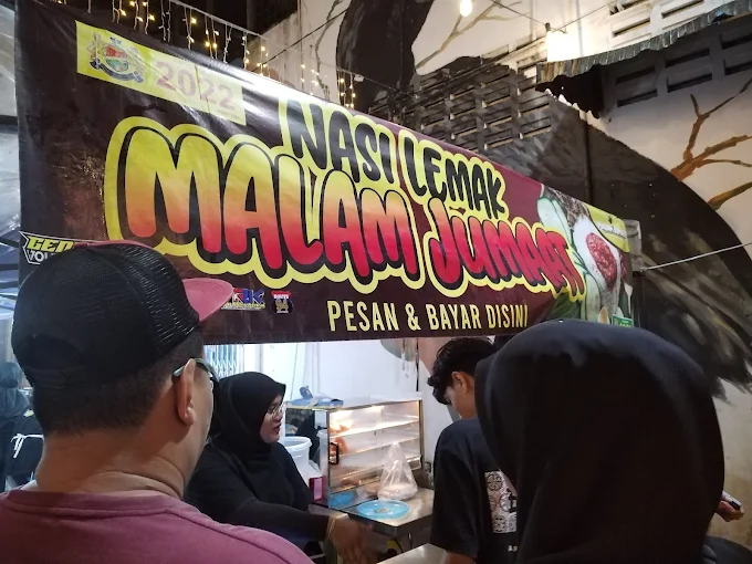 Nasi Lemak Malam Jumaat - 15 Kedai Makan Malam Kota Tinggi | Alamat, Harga & Hidangan Istimewa Nasi Lemak Malam Jumaat