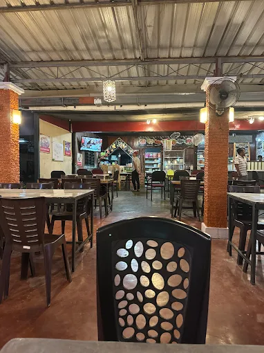 Restoran Family Tip Top - 14 Kedai Makan Malam Ayer Hitam | Alamat, Harga & Hidangan Istimewa Restoran Family Tip Top