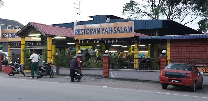 Restoran Yah Salam - 12 Kedai Makan Malam Pasir Gudang | Alamat, Harga & Hidangan Istimewa Restoran Yah Salam