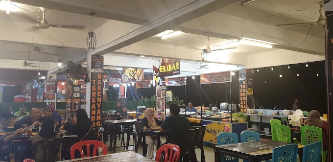 Salute Cafe - 10 Kedai Makan Malam Segamat | Alamat, Harga & Hidangan Istimewa Salute Cafe
