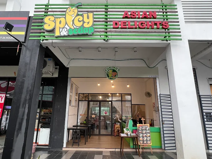 Spicy Sedap and Fun Hut Serian - 14 Kedai Makan Malam Serian | Alamat, Harga & Hidangan Istimewa Spicy Sedap and Fun Hut Serian