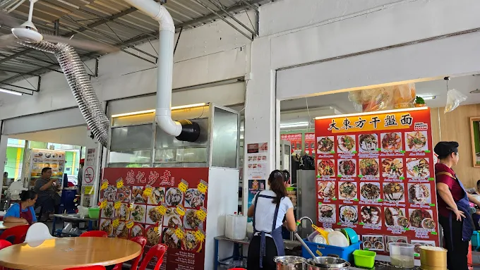 668 Cafe - 12 Kedai Makan Malam Sarikei | Alamat, Harga & Hidangan Istimewa 668 Cafe