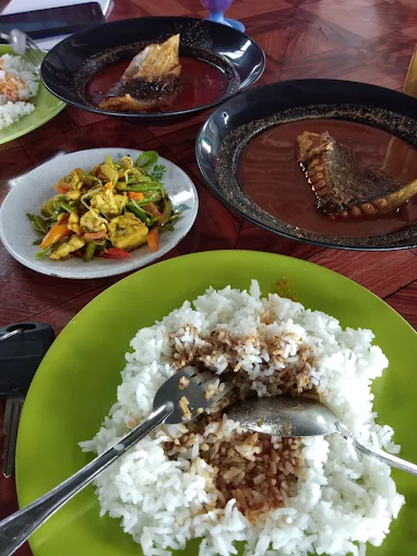 Asam Pedas Senggarang Power - 15 Kedai Makan Tengahari Senggarang | Alamat, Harga & Hidangan Istimewa Asam Pedas Senggarang (Power)