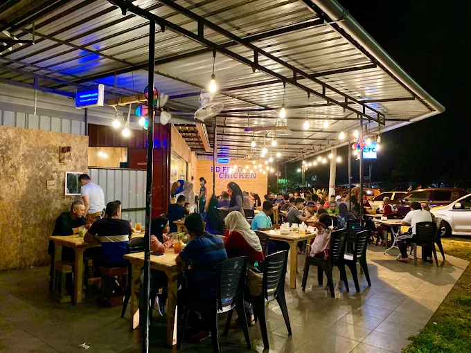 KD Fried Chicken - 15 Kedai Makan Tengahari Sri Aman | Alamat, Harga & Hidangan Istimewa KD Fried Chicken