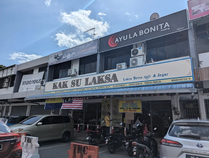 Kak Su Laksa - 13 Kedai Makan Malam Kuala Perlis | Alamat, Harga & Hidangan Istimewa Kak Su Laksa