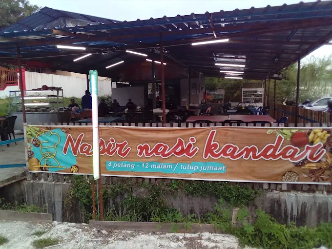 Nasir Nasi Kandar Tomyam Seafood - 15 Kedai Makan Tengahari Arau | Alamat, Harga & Hidangan Istimewa Nasir Nasi Kandar & Tomyam Seafood