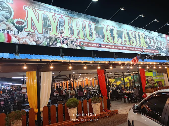 Nyiru Klasik Ikan Bakar - 13 Kedai Makan Malam Kuala Perlis | Alamat, Harga & Hidangan Istimewa Nyiru Klasik Ikan Bakar