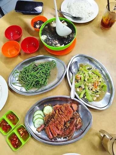 Pui Garden Food Court - 12 Kedai Makan Tengahari Betong | Alamat, Harga & Hidangan Istimewa Pui Garden Food Court