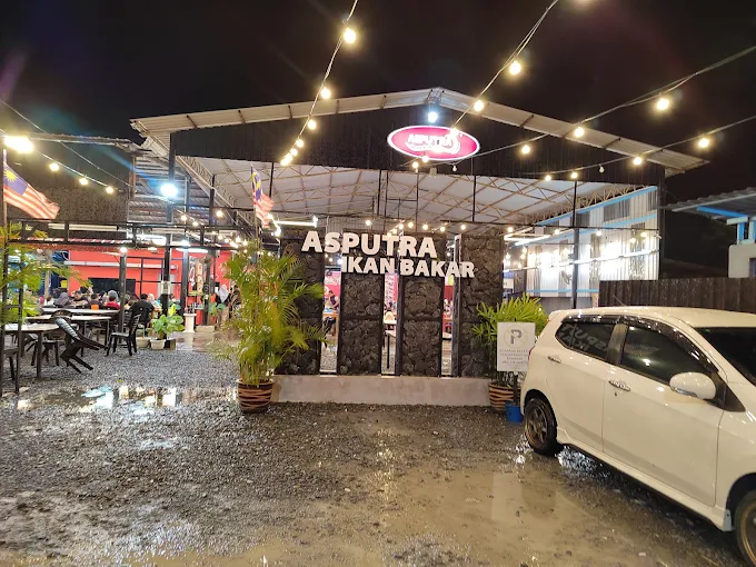 Restoran Muslim Ikan Bakar Tomyam - 14 Kedai Makan Tengahari Kuala Perlis | Alamat, Harga & Hidangan Istimewa Restoran Muslim Ikan Bakar & Tomyam
