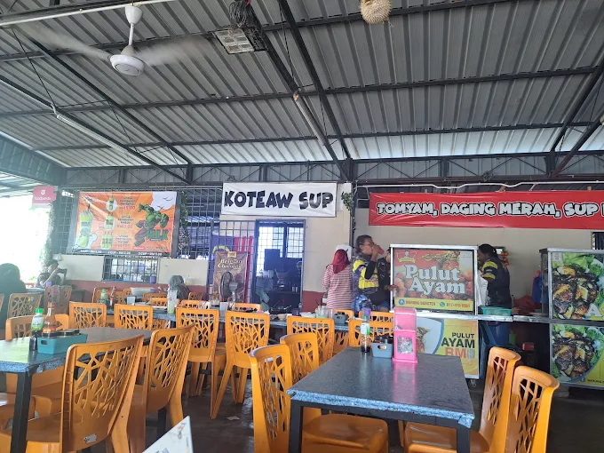 Warung Bang Teh - 15 Kedai Makan Malam Beseri | Alamat, Harga & Hidangan Istimewa Warung Bang Teh
