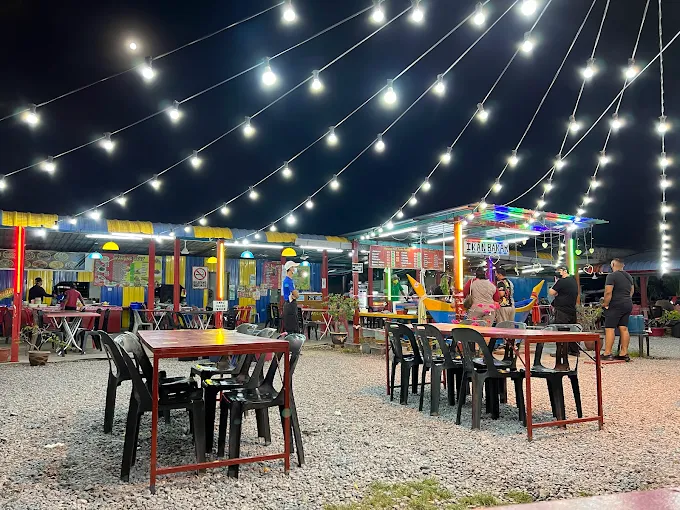 Warung Ikan Bakar 3557 Western Food - 14 Kedai Makan Tengahari Kuala Perlis | Alamat, Harga & Hidangan Istimewa Warung Ikan Bakar 3557 & Western Food