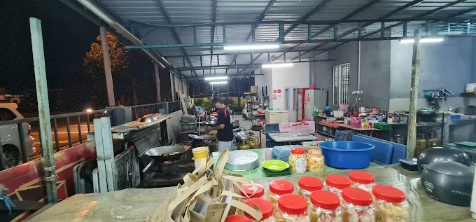 Bukit Indah Homemade Nasi Lemak Johor Bahru - 13 Lokasi Nasi Lemak Johor Bahru Wajib Singgah Bukit Indah Homemade Nasi Lemak Johor Bahru