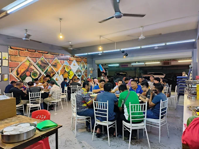 Khadijah Ikan Bakar - 10 Tempat Makan Malam Lahad Datu Yang Wajib Cuba Khadijah Ikan Bakar