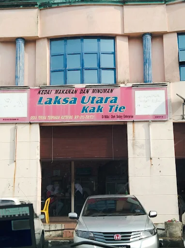 Laksa Utara Kak Tie - 15 Tempat Makan Tengahari Kluang Yang Patut Anda Cuba Tahun Ini Laksa Utara Kak Tie