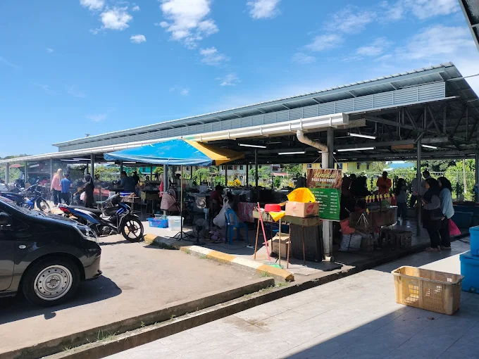 Medan Selera Belawai (Pasar Ria)