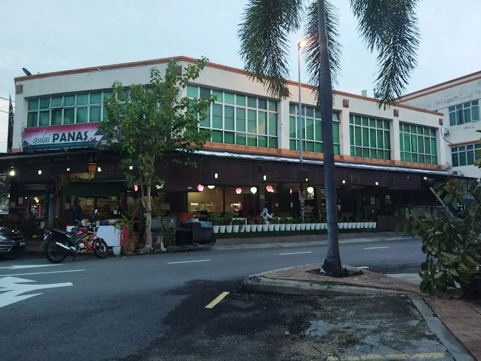 Restoran Gulai Panas Mak Tok - 12 Nasi Lemak Bangi Yang Berbaloi Dengan Harga Restoran Gulai Panas Mak Tok