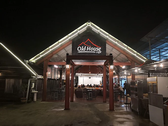 Rumah Lama Cafe - 14 Kedai Makan Tengahari Tawau Popular Di Kalangan Penduduk Rumah Lama Cafe