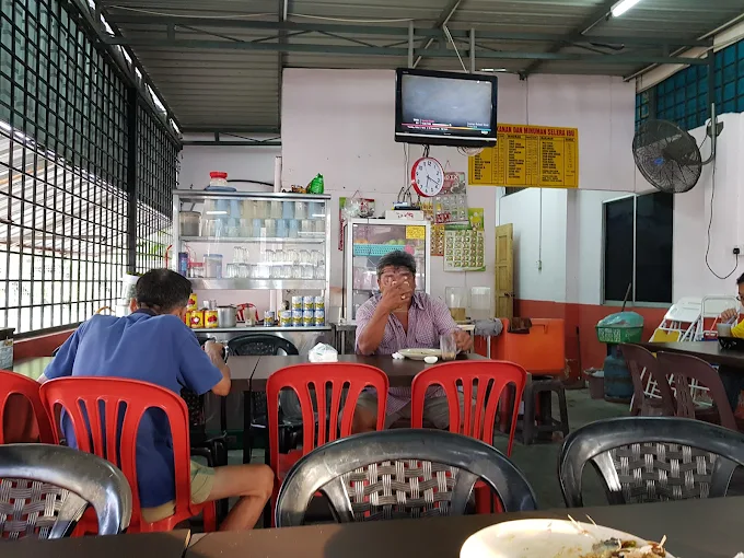 Selera Ibu Asam Pedas - 14 Lokasi Makan Tengahari Muar Popular Selera Ibu | Asam Pedas