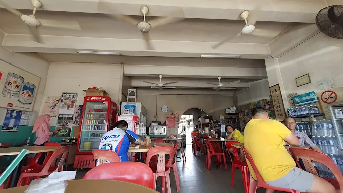 Seng Lee Restaurant - 14 Tempat Makan Tengahari Kunak Murah dan Berbaloi Seng Lee Restaurant