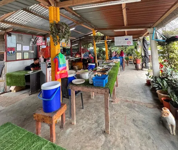 Warung Awang Yang - 14 Kedai Makan Malam Maran Yang Sesuai Untuk Keluarga Warung Awang Yang