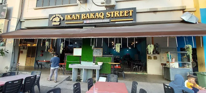 Ikan Bakaq Street - 20 Kedai Makan Tengahari di Mengkuang Mesti Try! Ikan Bakaq Street - 20 Kedai Makan Tengahari di Mengkuang Mesti Try!