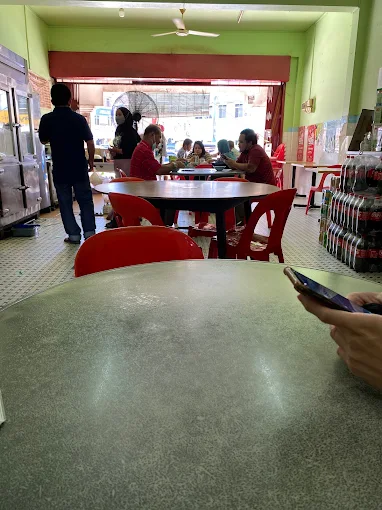 Kedai Kopi Lu Ee Yuan - 16 Kedai Sarapan Pagi di Dalat Patut untuk Singgah! Kedai Kopi Lu Ee Yuan - 16 Kedai Sarapan Pagi di Dalat Patut untuk Singgah!