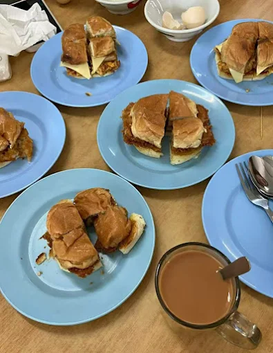 Macau Kopitiam - 17 Kedai Sarapan Pagi di Senggarang Wajib Try! Macau Kopitiam