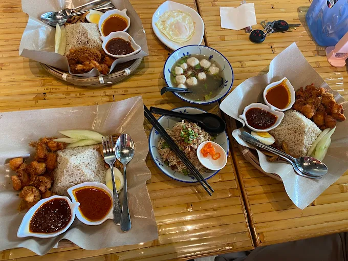 Nasi Lemak Bamboo Samarahan 