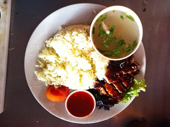 ENA Kedai Makan Kampung Apil - 15 Kedai Makan Malam Kuala Nerang | Alamat, Harga & Hidangan Istimewa E’NA Kedai Makan Kampung Apil