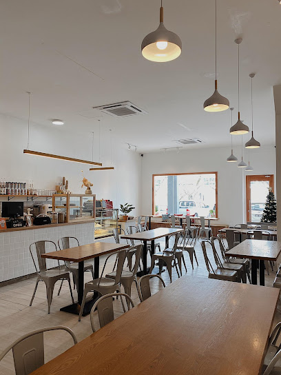 Kafe SE7EN - 16 Kedai Sarapan Pagi di Sibu Wajib Masuk List! Kafe SE7EN