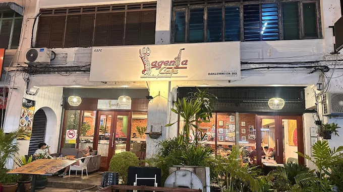 Lagenda House Cafe - 15 Kedai Makan Tengahari George Town | Alamat, Harga & Hidangan Istimewa Lagenda House & Cafe