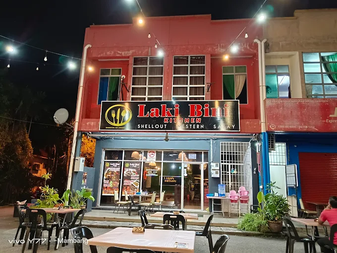 Laki Bini Kitchen - 15 Kedai Makan Malam Kuala Kedah | Alamat, Harga & Hidangan Istimewa Laki Bini Kitchen