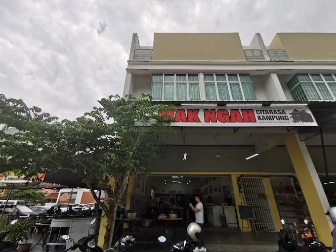 Mak Ngah Gulai Warisan - 12 Kedai Makan Tengahari Balik Pulau | Alamat, Harga & Hidangan Istimewa Mak Ngah Gulai Warisan