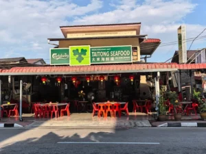 Makan Tengahari Teluk Bahang