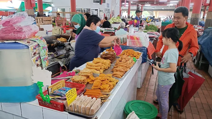 Market Teresang Gerai Makanan - 21 Kedai Sarapan Pagi di Kapit Harus Dicuba! Market Teresang (Gerai Makanan)