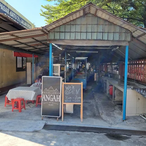 Nasi Lemak Angah - 10 Kedai Nasi Lemak Klang Valley | Alamat, Harga & Hidangan Istimewa Nasi Lemak Angah