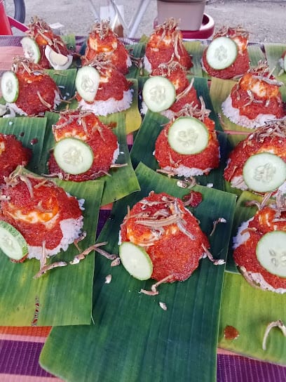 Nasi Lemak Utara - 14 Kedai Sarapan Pagi di Pasir Gudang Terbaik! Nasi Lemak Utara