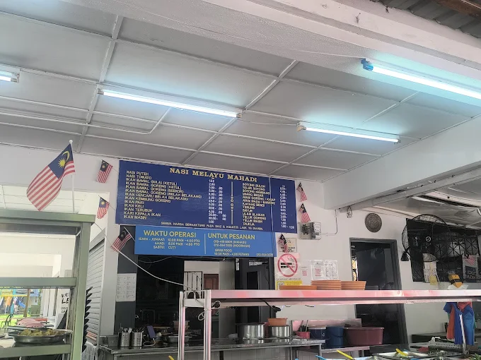Nasi Melayu Mahadi - 15 Kedai Makan Tengahari Tanjung Tokong | Alamat, Harga & Hidangan Istimewa Nasi Melayu Mahadi