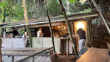 Rainforest Tree House Cafe - 19 Kedai Sarapan Pagi di Kulai Wajib Masuk List! Rainforest Tree House Cafe
