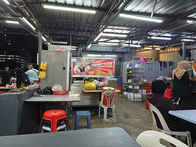 Sany Lis Char Kuey Teow - 15 Kedai Makan Tengahari Bayan Lepas | Alamat, Harga & Hidangan Istimewa Sany - Lis Char Kuey Teow