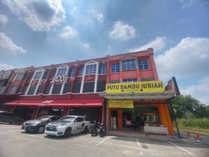 Sarapan Pagi di Ayer Hitam