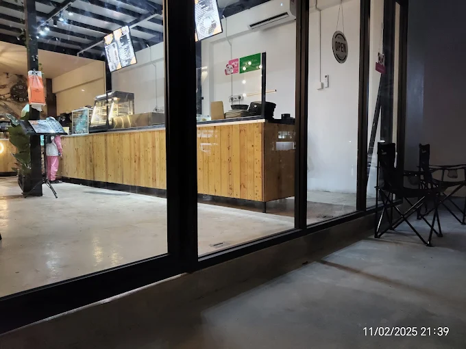 Suri Nasi Lemak Panas - 10 Kedai Nasi Lemak Petaling Jaya | Alamat, Harga & Hidangan Istimewa Suri Nasi Lemak Panas