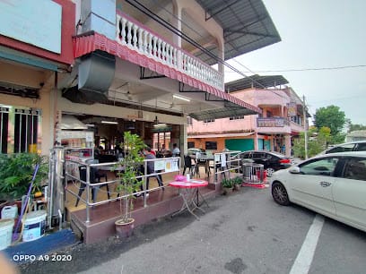 Tengah Chinese Roti Canai - 14 Kedai Sarapan Pagi di Segamat Kena Try! Tengah Chinese Roti Canai