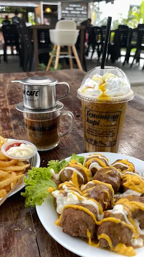 The Rumah Cafe Fenomena Kopi - 15 Kedai Sarapan Pagi di Benut Hidden Gem! The Rumah Cafe & Fenomena Kopi