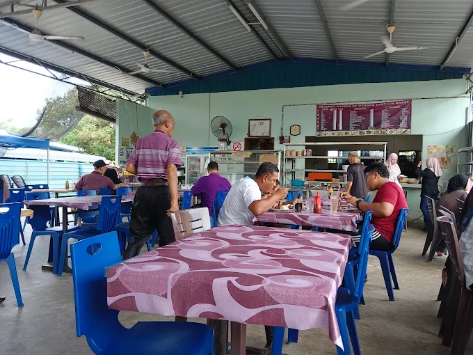 Warong Lontong Darat Kluang - 15 Kedai Sarapan Pagi Kluang | Alamat, Harga & Hidangan Istimewa Warong Lontong Darat Kluang