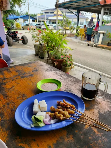 Warong Santai Klasik - 20 Kedai Sarapan Pagi Muar | Alamat, Harga & Hidangan Istimewa Warong Santai Klasik