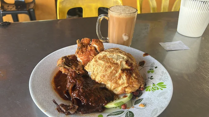 Yahs Nasi Lemak Corner - 18 Kedai Sarapan Pagi Batu Pahat | Alamat, Harga & Hidangan Istimewa Yah’s Nasi Lemak Corner